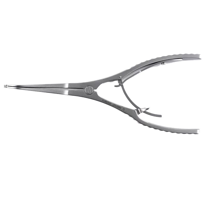Distracting Forceps